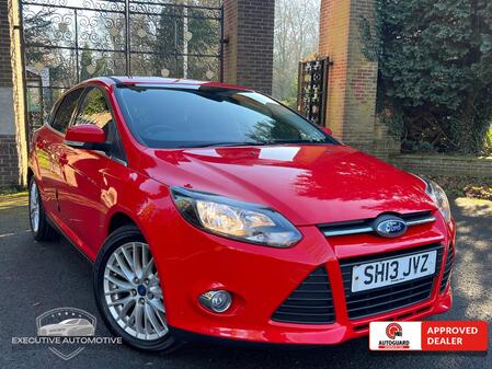 FORD FOCUS 1.0 T EcoBoost Zetec